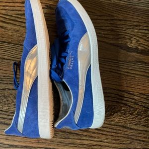 Royal blue Dallas Suede puma sneakers US9.5